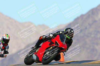 media/Feb-12-2022-SoCal Trackdays (Sat) [[3b21b94a56]]/Turn 9 Set 2 (1140am)/